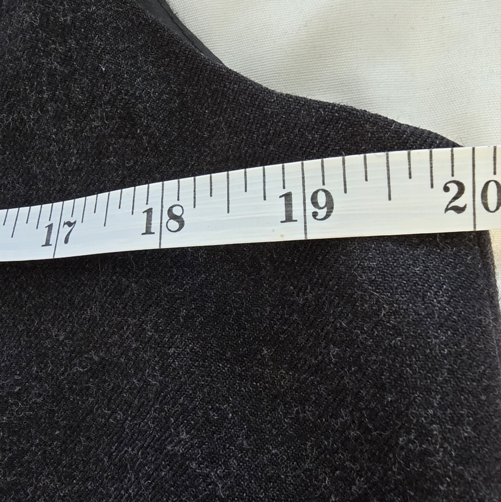 VINTAGE Harve Benard Dark Gray Sleeveless Dress 100% Wool Size 8 - Picture 8 of 10